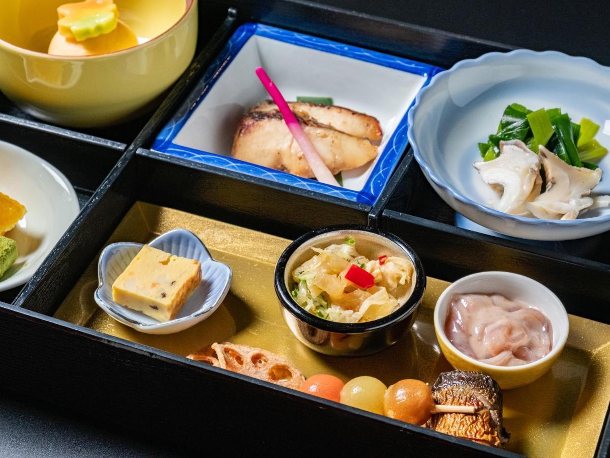 Gora Onsen Kasansui 3* Hakone
